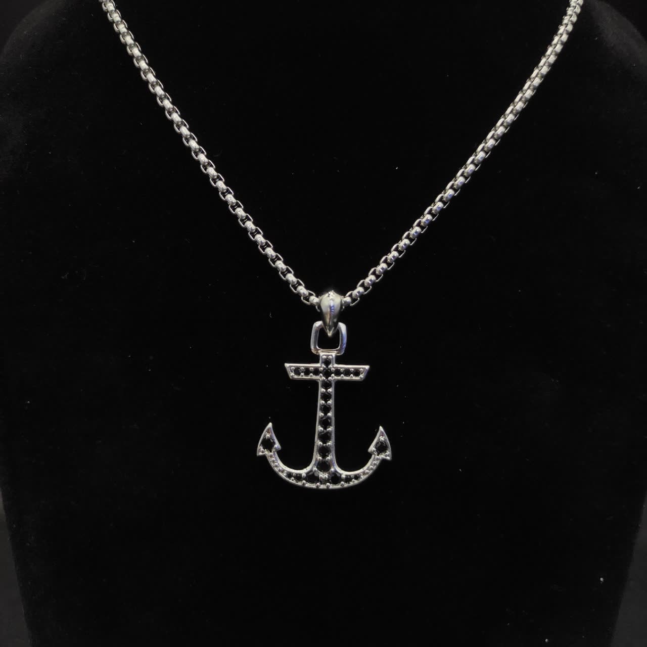David Yurman Silver Anchor Pendant Necklace with Black Stones